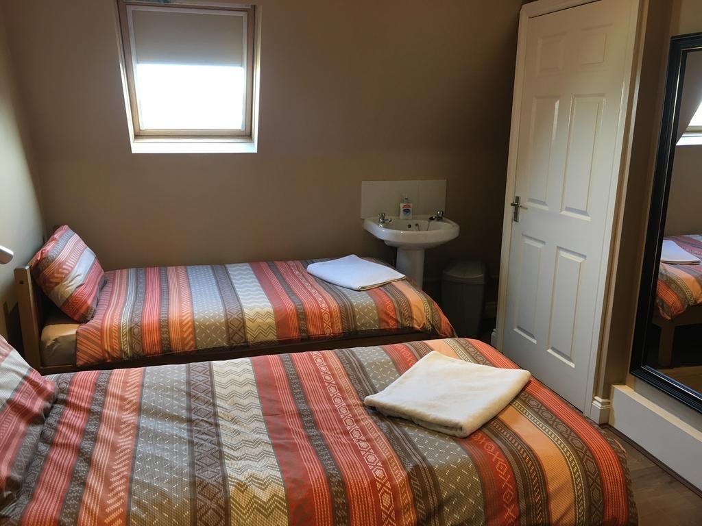 Anfield Accommodation Part Of The Twelfth Man Public House Liverpool Luaran gambar