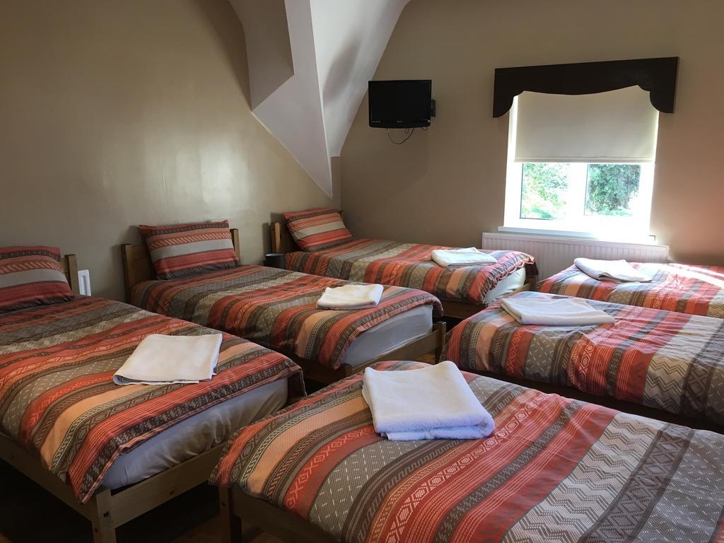 Anfield Accommodation Part Of The Twelfth Man Public House Liverpool Luaran gambar