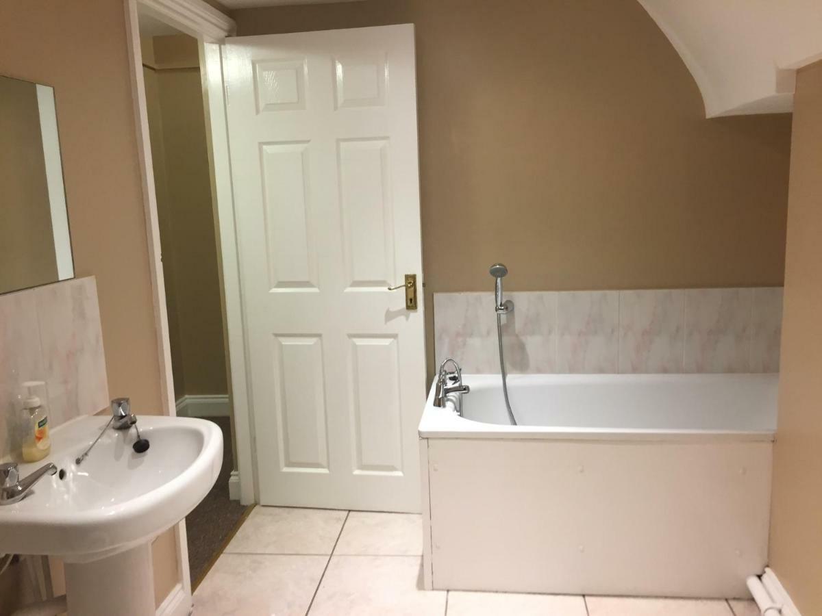 Anfield Accommodation Part Of The Twelfth Man Public House Liverpool Luaran gambar